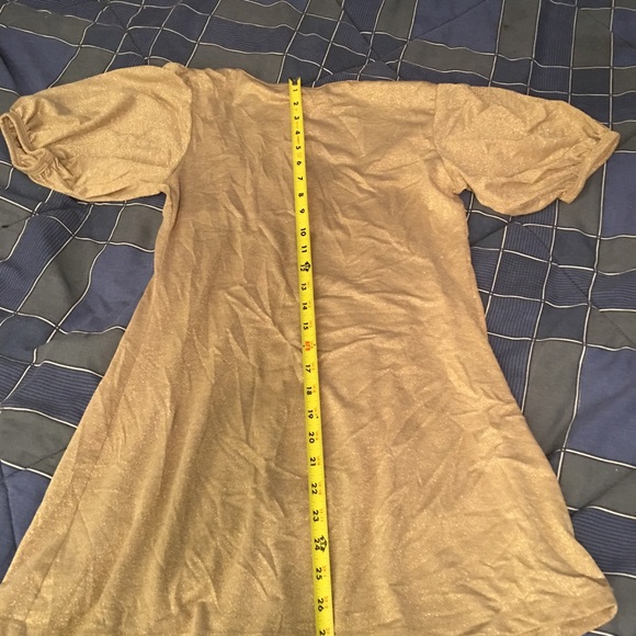 🌹golden dress - Picture 2 of 5